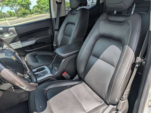 Used 2019 Chevrolet Colorado ZR2 AWD/4WD image 9
