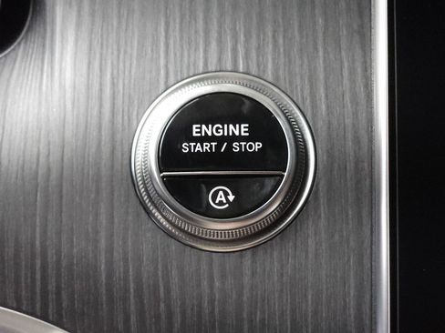 Certified 2026 Mercedes-Benz C 300 4MATIC Sedan image 16
