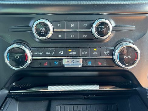 Used 2023 Ford F150 Platinum w/ Equipment Group 701A High AWD/4WD image 39