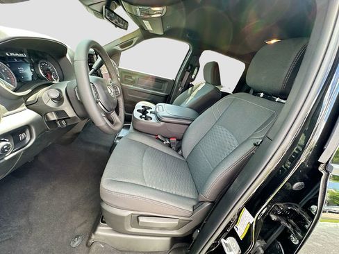 New 2025 RAM 2500 Tradesman AWD/4WD image 21
