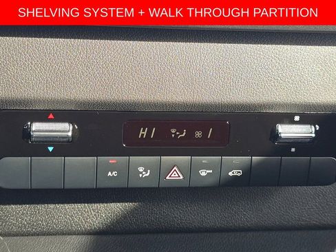 Used 2025 Mercedes-Benz Sprinter 2500 image 27