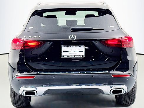 Certified 2025 Mercedes-Benz GLA 250 image 4