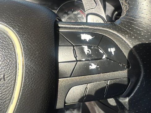 Used 2018 Dodge Charger R/T RWD image 17