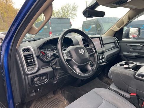 Used 2019 RAM 1500 Big Horn AWD/4WD image 2