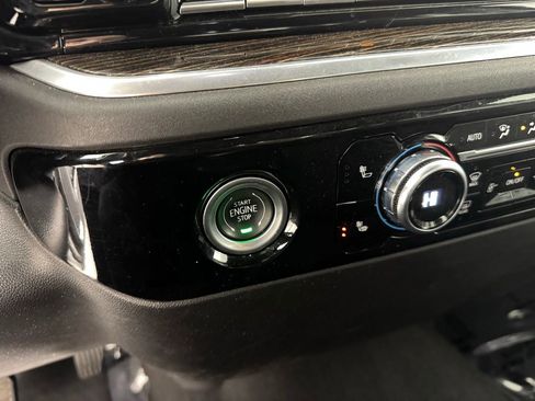 Used 2022 GMC Sierra 1500 Elevation image 20