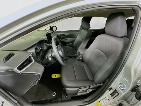 Used 2024 Toyota Corolla LE FWD image 21