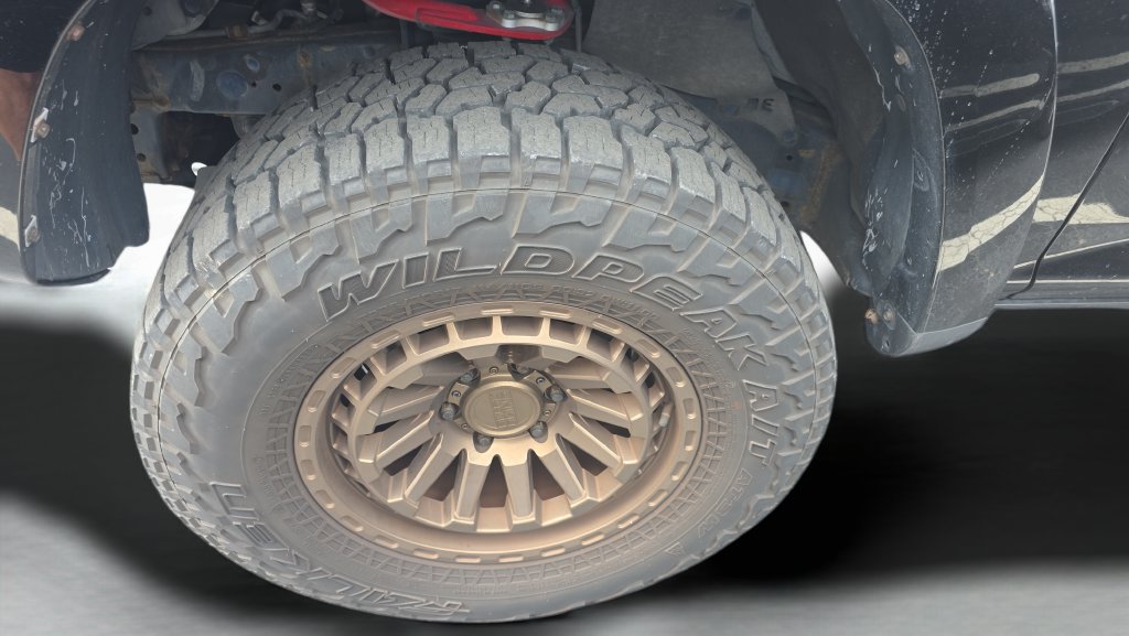 Used 2014 Toyota 4Runner SR5 AWD/4WD image 7