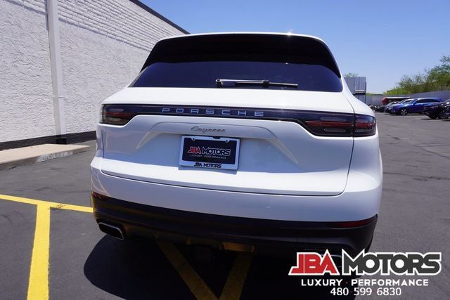 Used 2023 Porsche Cayenne AWD/4WD image 85