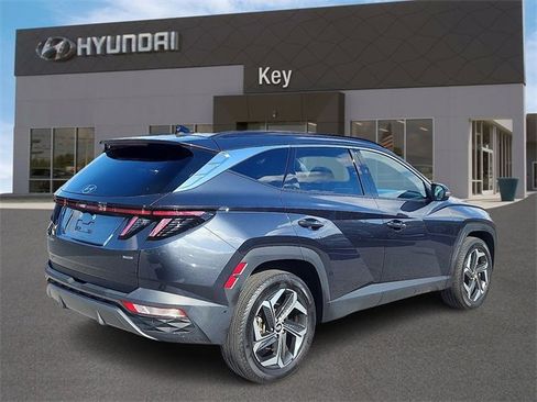 Certified 2023 Hyundai Tucson Limited image 3
