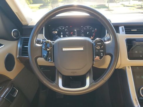 Used 2019 Land Rover Range Rover Sport HSE AWD/4WD image 32