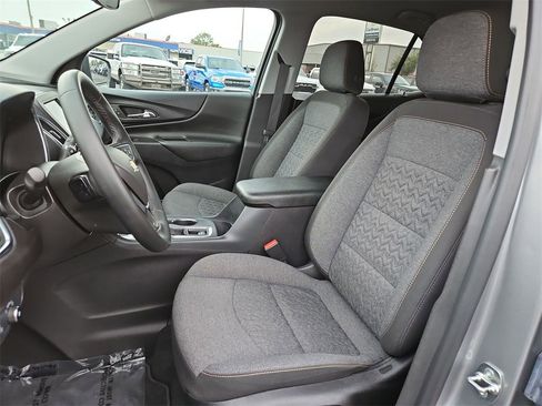Certified 2024 Chevrolet Equinox LT image 19