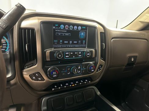 Used 2018 GMC Sierra 1500 Denali w/ Denali Ultimate Package image 10