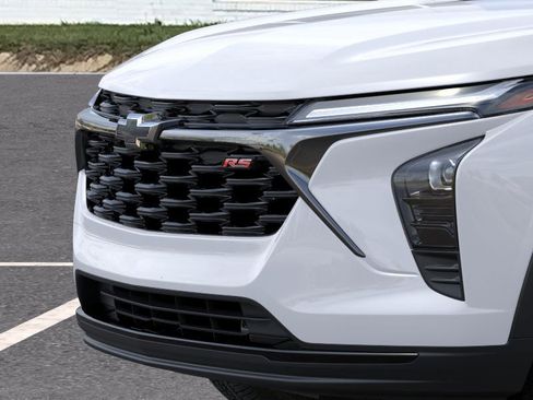 New 2026 Chevrolet Trax RS image 13