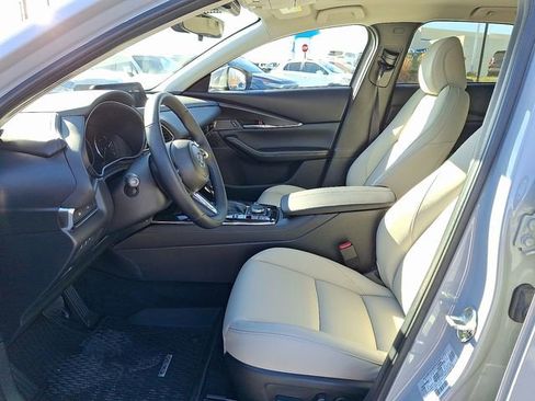 Used 2025 MAZDA CX-30 AWD 2.5 S w/ Preferred Package image 13