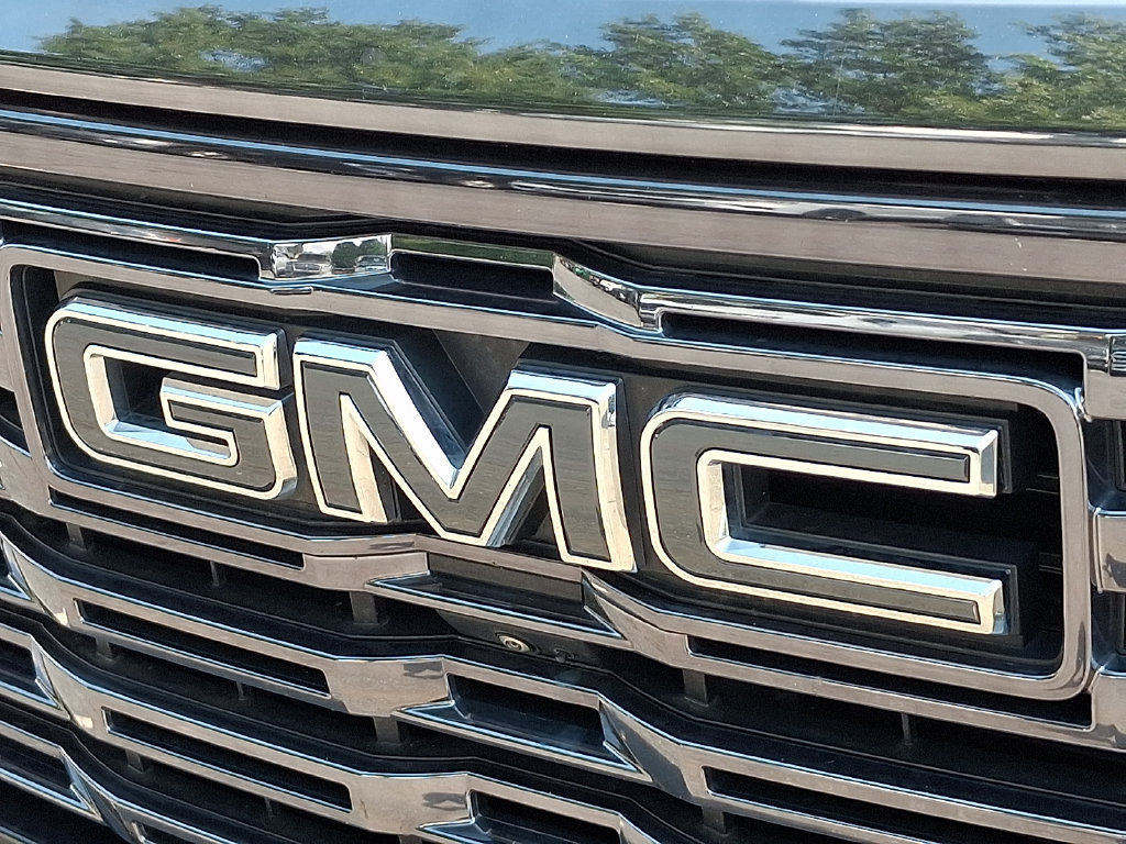 Used 2023 GMC Sierra 1500 Denali Ultimate AWD/4WD image 5