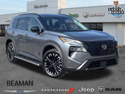 Used 2026 Nissan Rogue Dark Armor FWD image 1