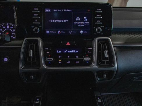 Used 2021 Kia Sorento S w/ Panoramic Sunroof Package FWD image 4