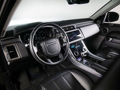 Used 2018 Land Rover Range Rover Sport HSE image 17