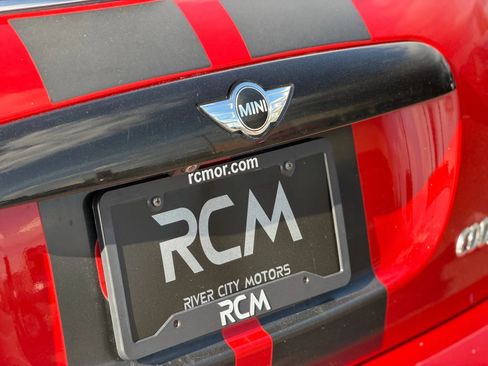 Used 2015 MINI Cooper S image 13