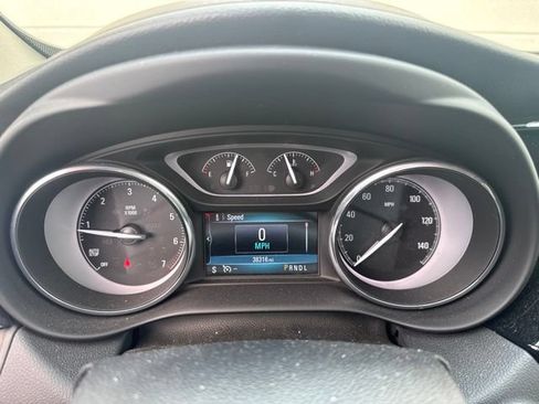 Used 2019 Buick Envision Essence FWD image 19