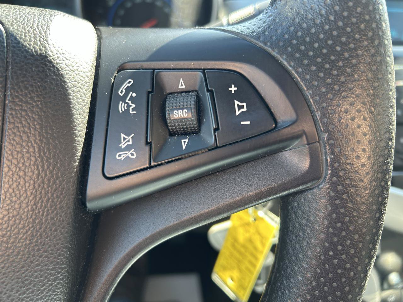 Used 2015 Chevrolet Cruze LT FWD image 18