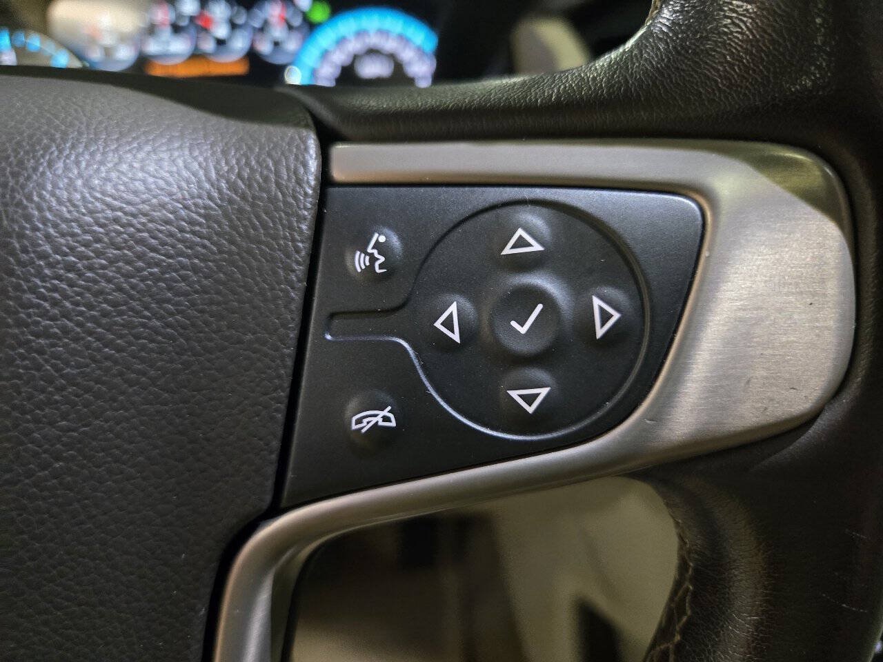 Used 2020 GMC Yukon XL Denali RWD image 22