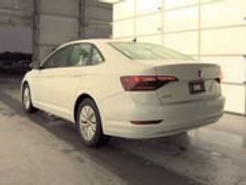 Used 2019 Volkswagen Jetta S w/ Driver Assistance Package FWD image 4