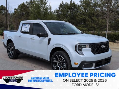 New 2026 Ford Maverick Lariat w/ 4K Tow Package AWD/4WD image 2