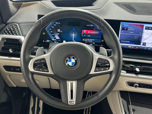 Used 2025 BMW X5 M60i image 12