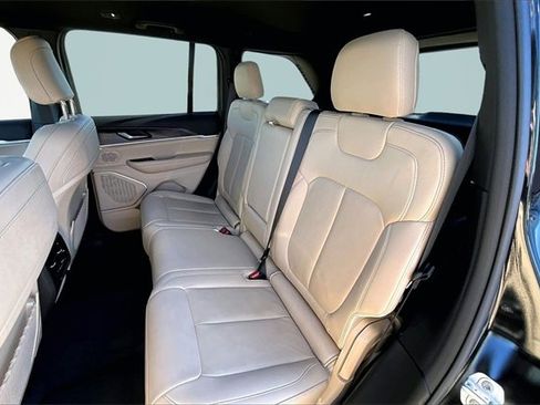 Used 2023 Jeep Grand Cherokee Limited w/ Trailer Tow Prep Group (B) image 28