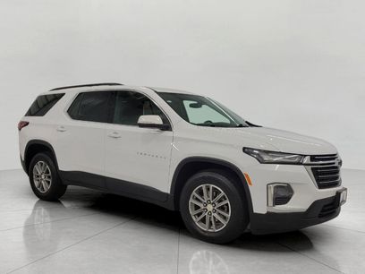 Used 2023 Chevrolet Traverse LT