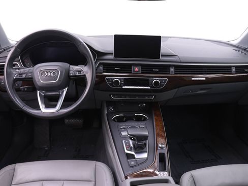 Used 2019 Audi A4 2.0T allroad Premium Plus AWD/4WD image 8