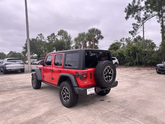 Used 2024 Jeep Wrangler Unlimited Rubicon AWD/4WD image 12