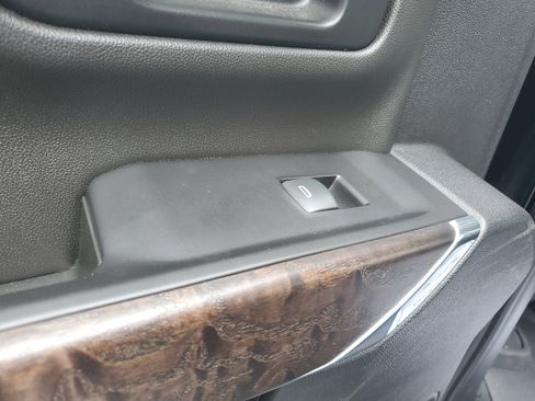 Used 2022 GMC Sierra 2500 Denali image 34