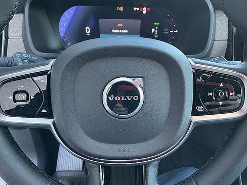 New 2026 Volvo XC90 T8 Ultra w/ Protection Package Premier AWD/4WD image 24
