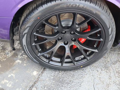 Used 2016 Dodge Challenger SRT Hellcat RWD image 48