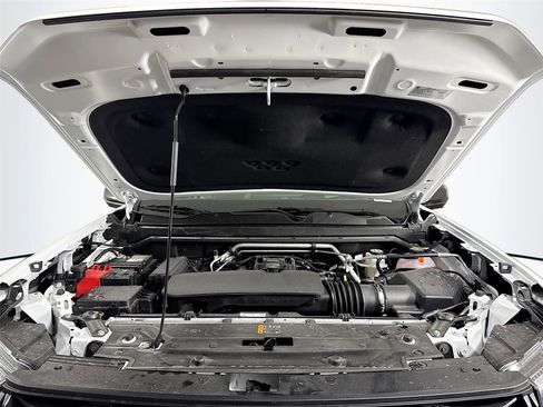 New 2026 GMC Canyon AT4 w/ Technology Plus Package image 24