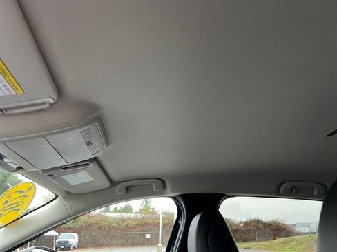 Used 2025 MAZDA CX-50 AWD 2.5 S w/ Preferred Package image 27