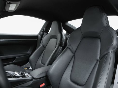 Certified 2020 Porsche 911 Carrera S RWD image 5