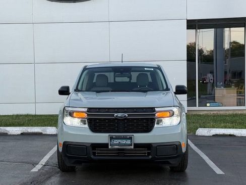 Certified 2022 Ford Maverick XLT w/ Equipment Group 300A Standard AWD/4WD image 3