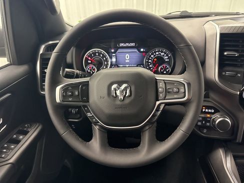 New 2026 RAM 1500 4x4 Crew Cab image 17