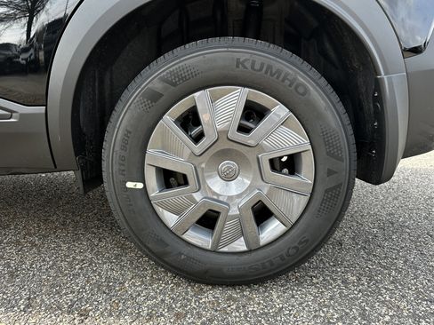 New 2026 Nissan Kicks S image 19