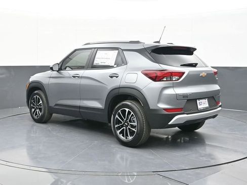New 2026 Chevrolet TrailBlazer LT w/ Convenience Package FWD image 7