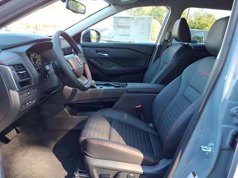 New 2026 Nissan Rogue SV image 11