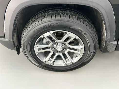 Used 2025 GMC Terrain Elevation image 11