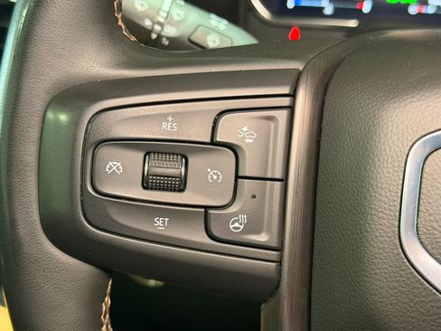 Used 2025 GMC Sierra 2500 AT4 w/ AT4 Premium Plus Package AWD/4WD image 30