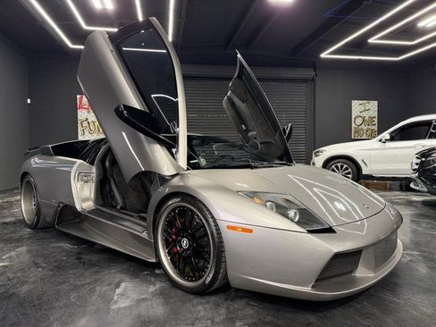 Used 2003 Lamborghini Murcielago Coupe AWD/4WD image 3
