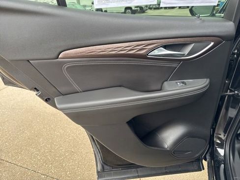 Certified 2023 Buick Envision Avenir image 15