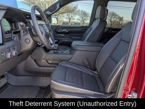 Used 2025 GMC Sierra 1500 AT4X image 28
