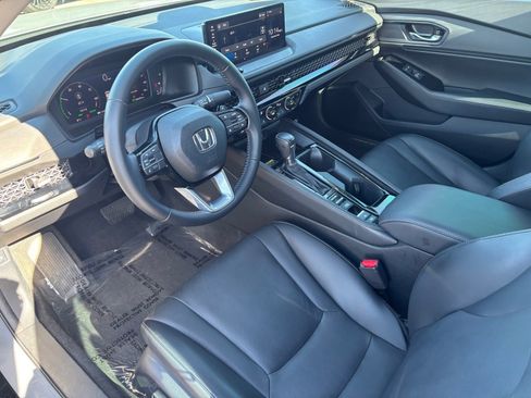 Used 2023 Honda Accord Touring image 21